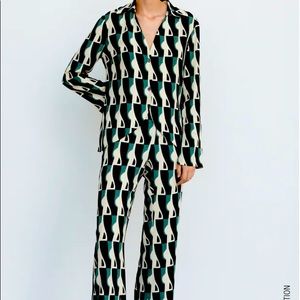 Satin flows  printed woman sets